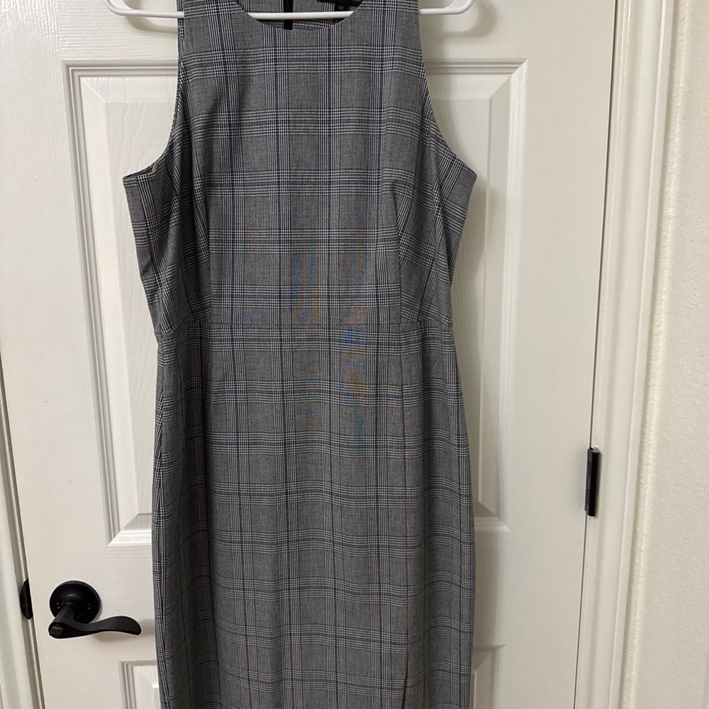 Banana Republic Gray Sheath Midi Dress